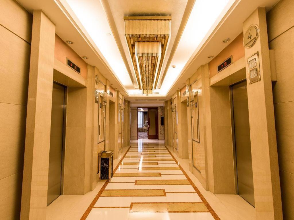 China Palace Hotel Beijing Bagian luar foto