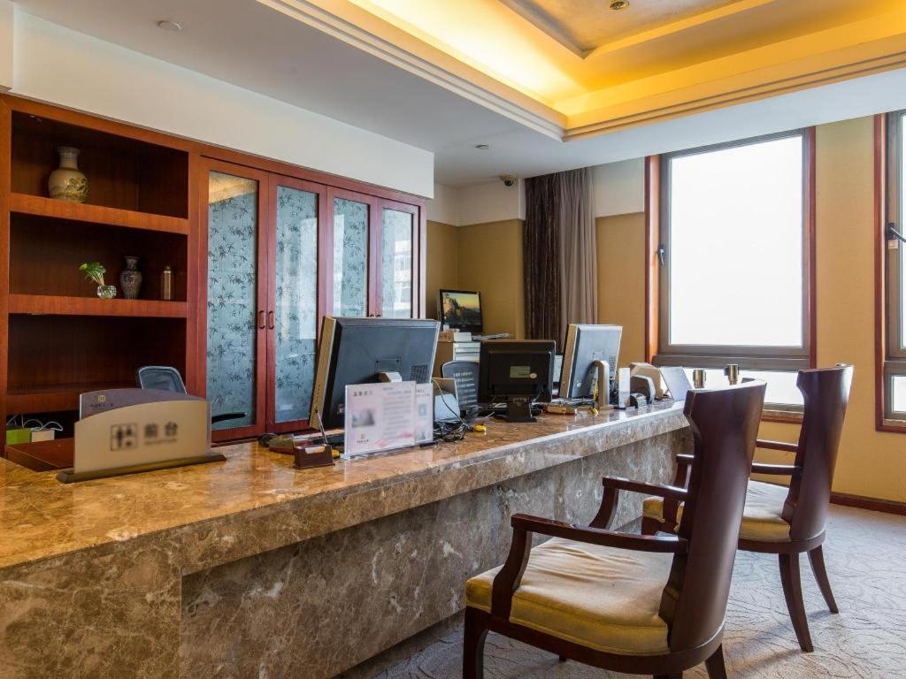 China Palace Hotel Beijing Bagian luar foto
